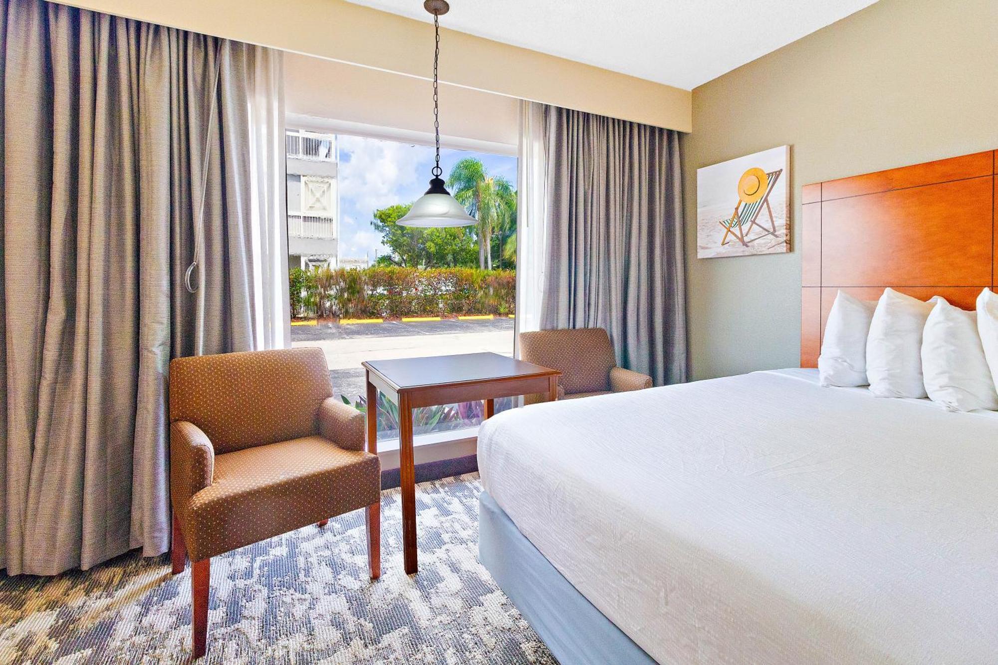 Oasis Boca Raton Hotel Exterior photo